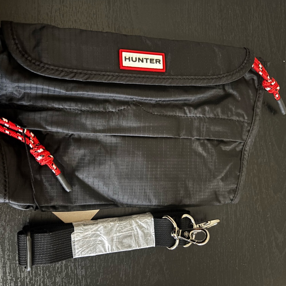 Hunter Black Men's Bag